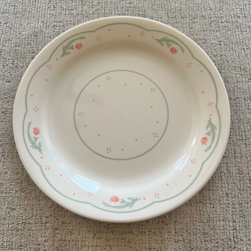 Corelle Calico Rose Salad Plate Vitrelle Glass Floral 7.25 Inch Vintage